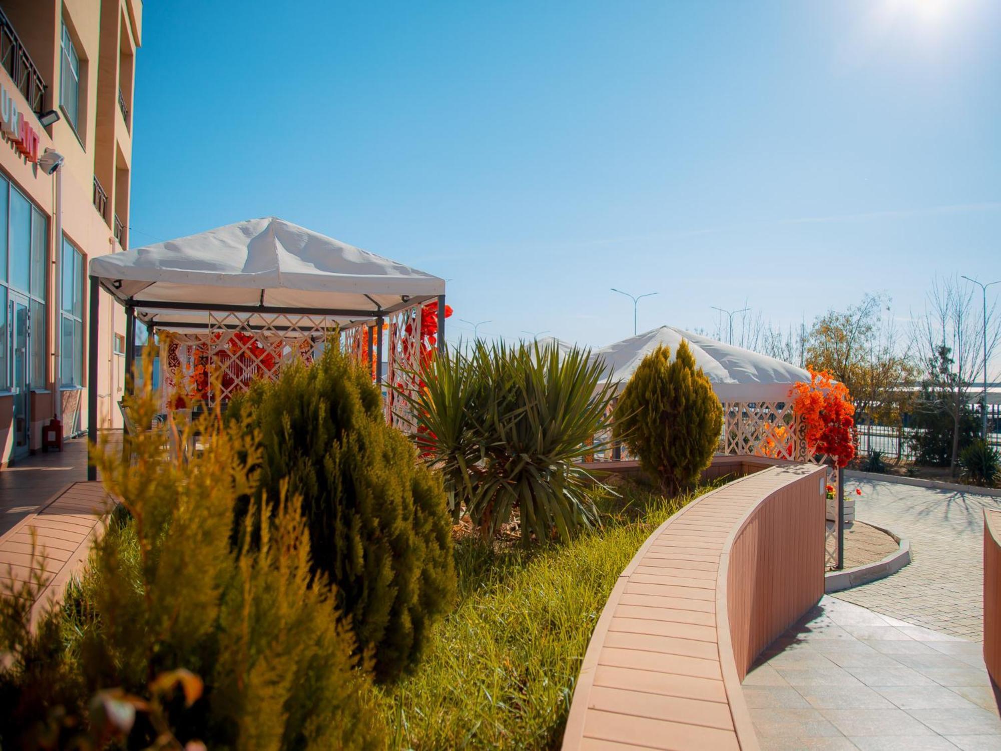Miramar Apart Hotel & Spa Aktau  Extérieur photo