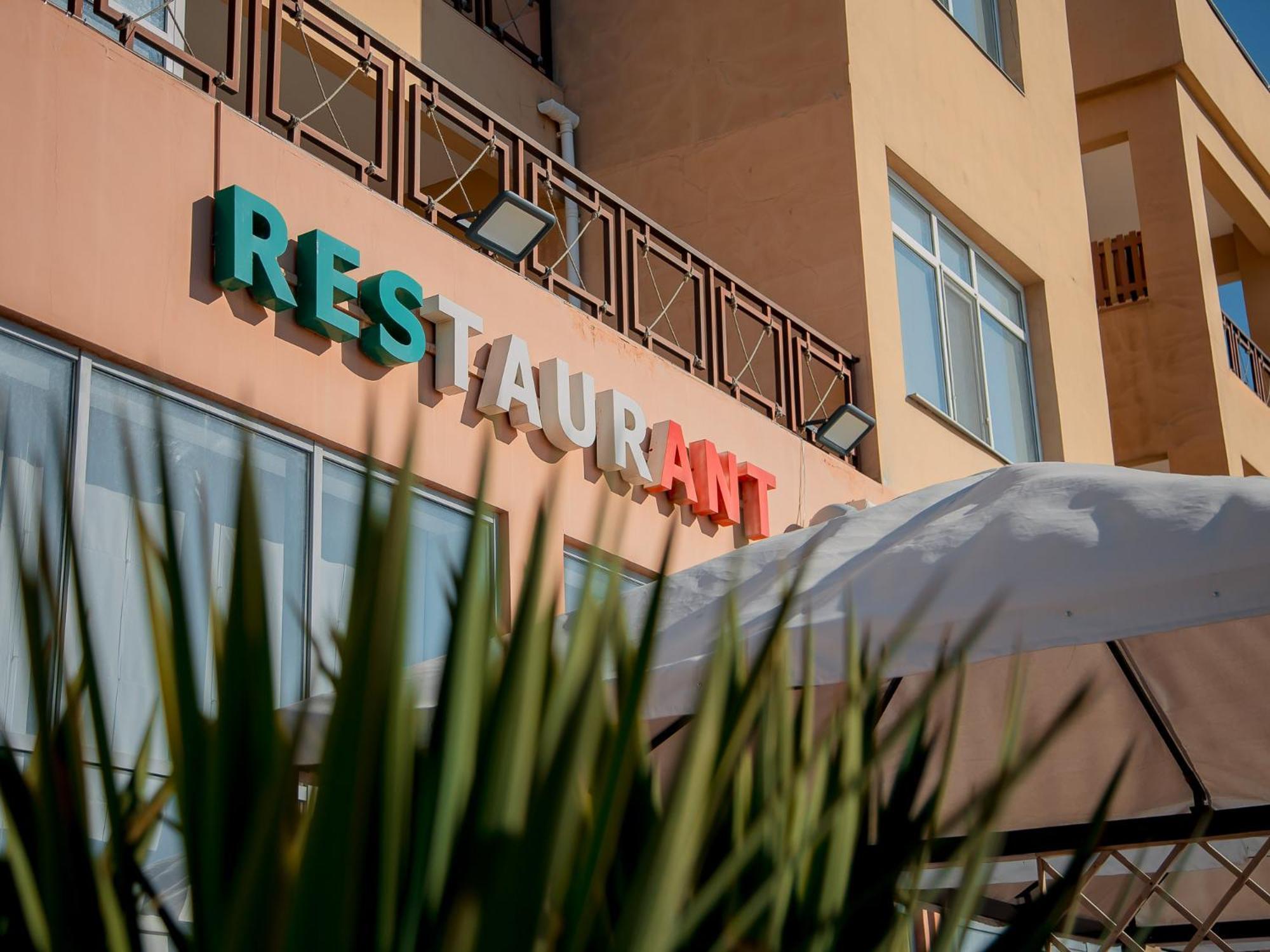 Miramar Apart Hotel & Spa Aktau  Extérieur photo